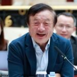 Huawei founder opposes China's retaliation against Apple 0